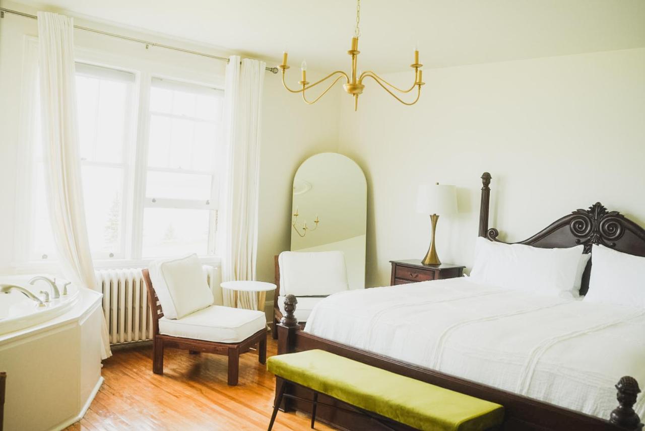 Bellview Luxury SuitesBaddeck Inlet エクステリア 写真